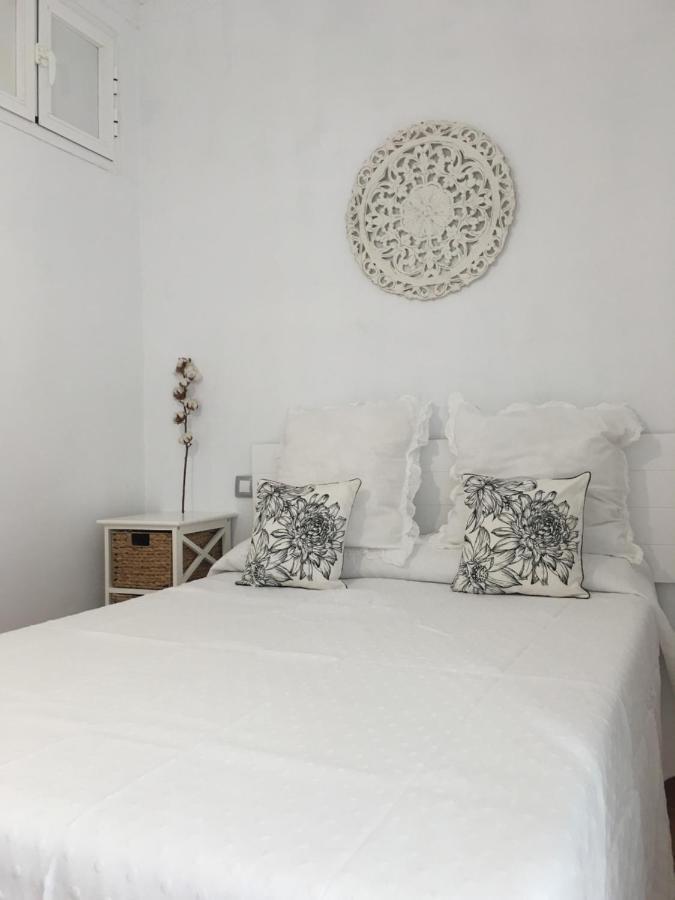 דירות Apartamento Carole Playa Bajondillo Torremolinos Beach - Playa A 30 Segundos - Wifi - Parking - Terraza מראה חיצוני תמונה