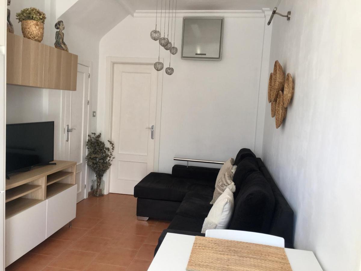 דירות Apartamento Carole Playa Bajondillo Torremolinos Beach - Playa A 30 Segundos - Wifi - Parking - Terraza מראה חיצוני תמונה